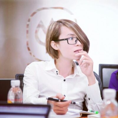 “Tình yêu đã hong ấm và dìu dắt con người đi qua đại dịch”