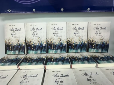 Ra mắt tập truyện ký “Âm thanh và ký ức”