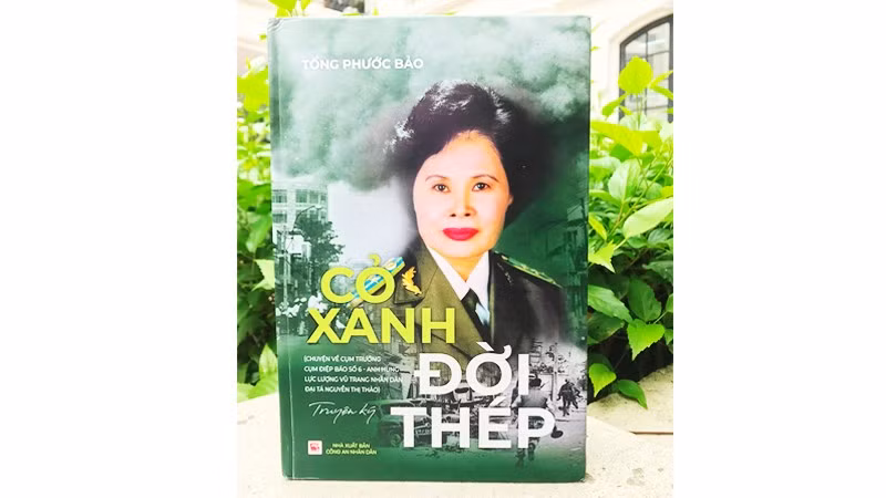 NHÀ VĂN TỐNG PHƯỚC BẢO: “Học nhân vật sống ý nghĩa cho quê hương, đất nước mình”